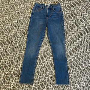 Reformation High & Skinny Ankle Jeans Darwin Wash Raw Hem Stretch Denim | Sz 25